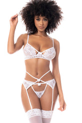 Set lenjerie intima 3 piese din dantela alba Amy, Mapale